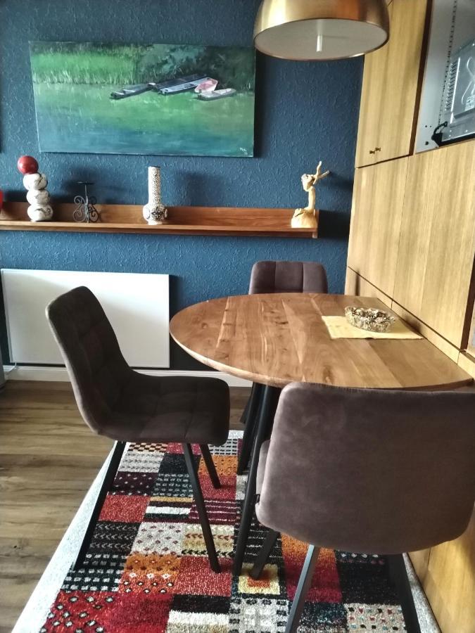 Apartmán Waldeslust Warmbad Mit Balkon Und Privatem Parkplatz Villach Exteriér fotografie